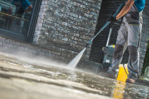 Best Pool Deck Cleaning  in River Oaks, TX
